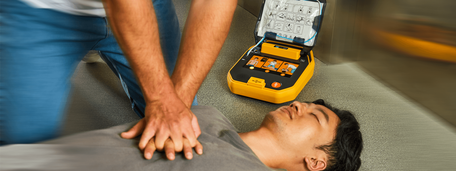 NeoPulse AED i7 Fully-Automatic External Defibrillator — view 1